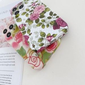 For iPhone 14 Pro Max Flowers Case