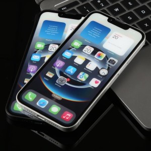 Maqueta con Pantalla Color de iPhone 16e